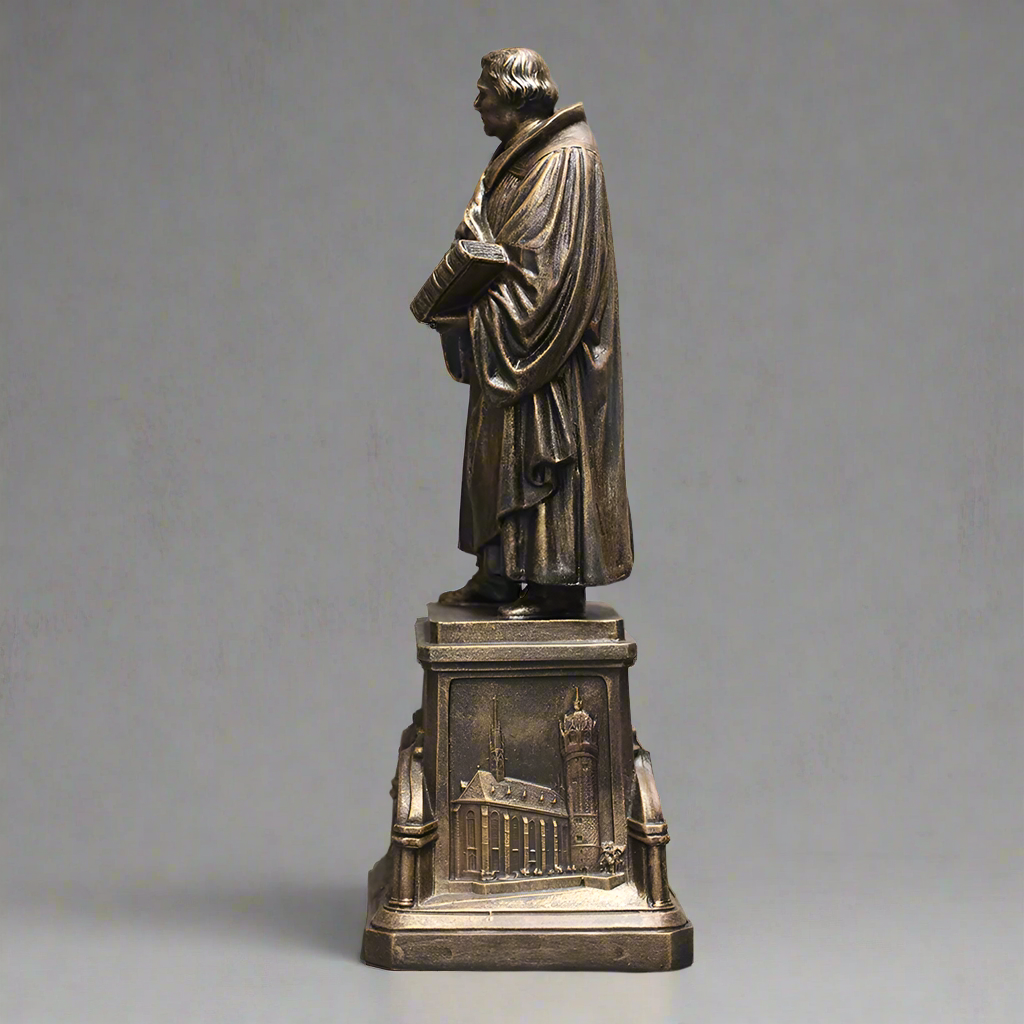 Martin Luther Statue (tall ornate base)