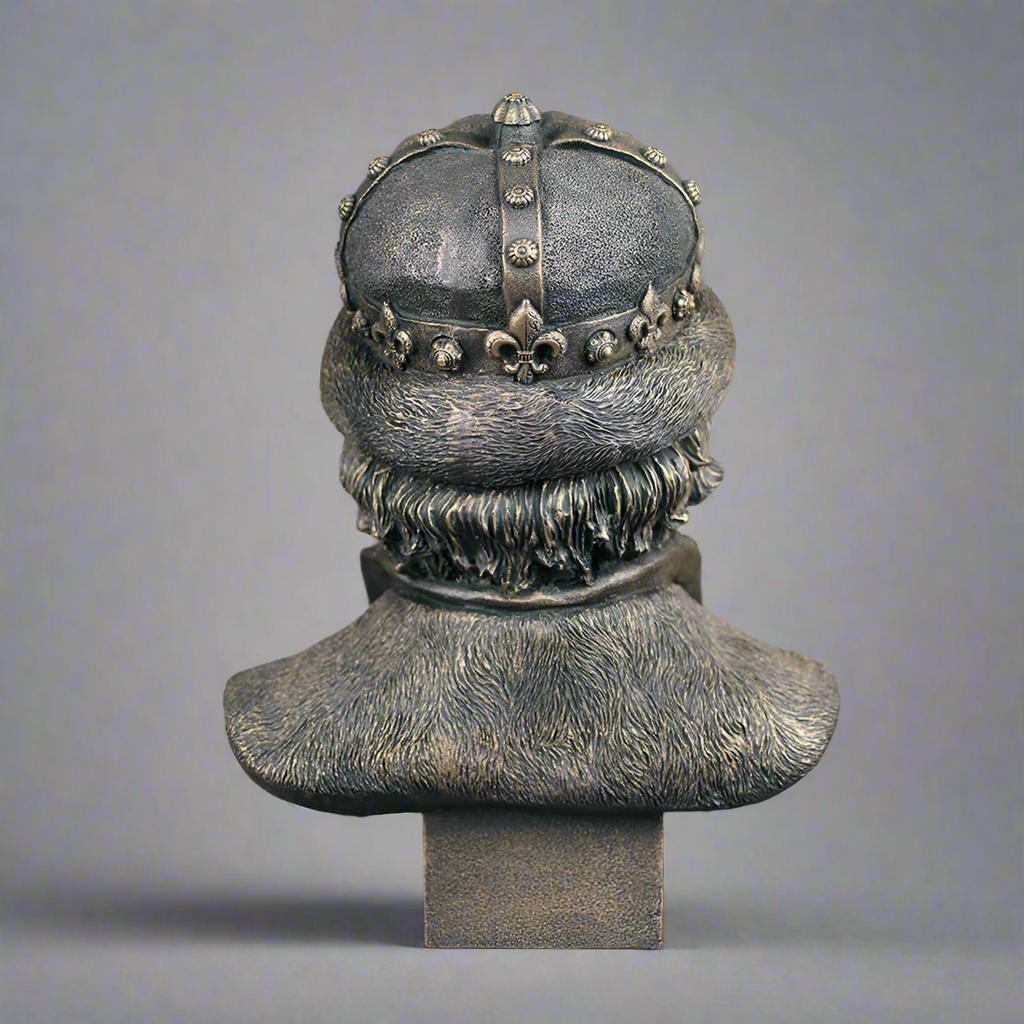 King James - Sculpture