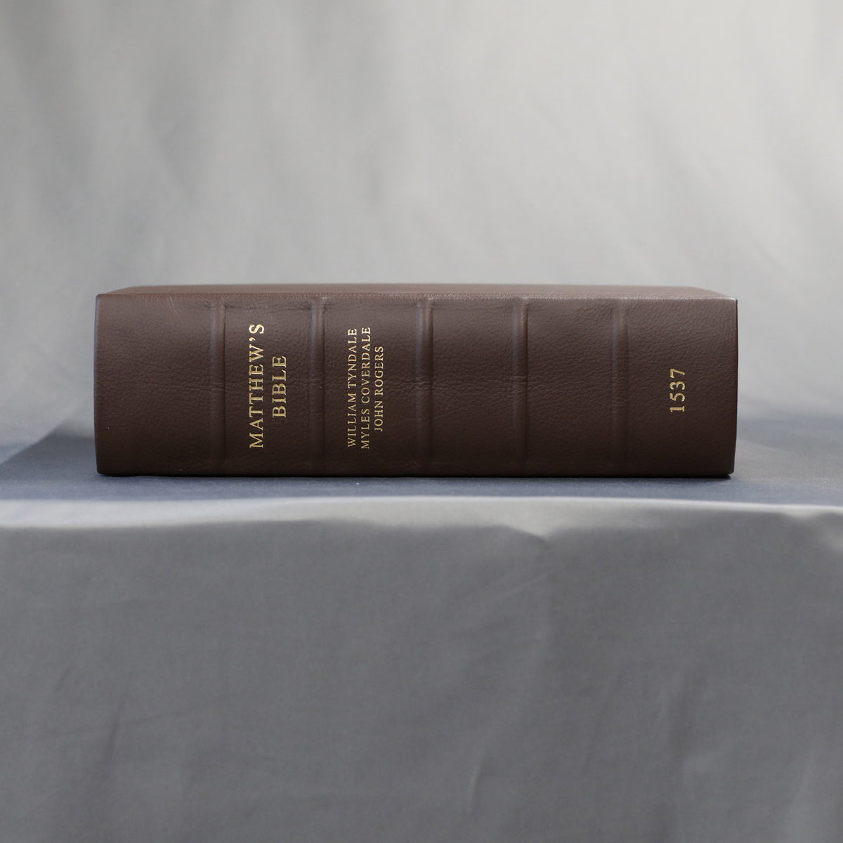 Matthew&#39;s Bible - 1537 Facsimile Elmo Brown Leather