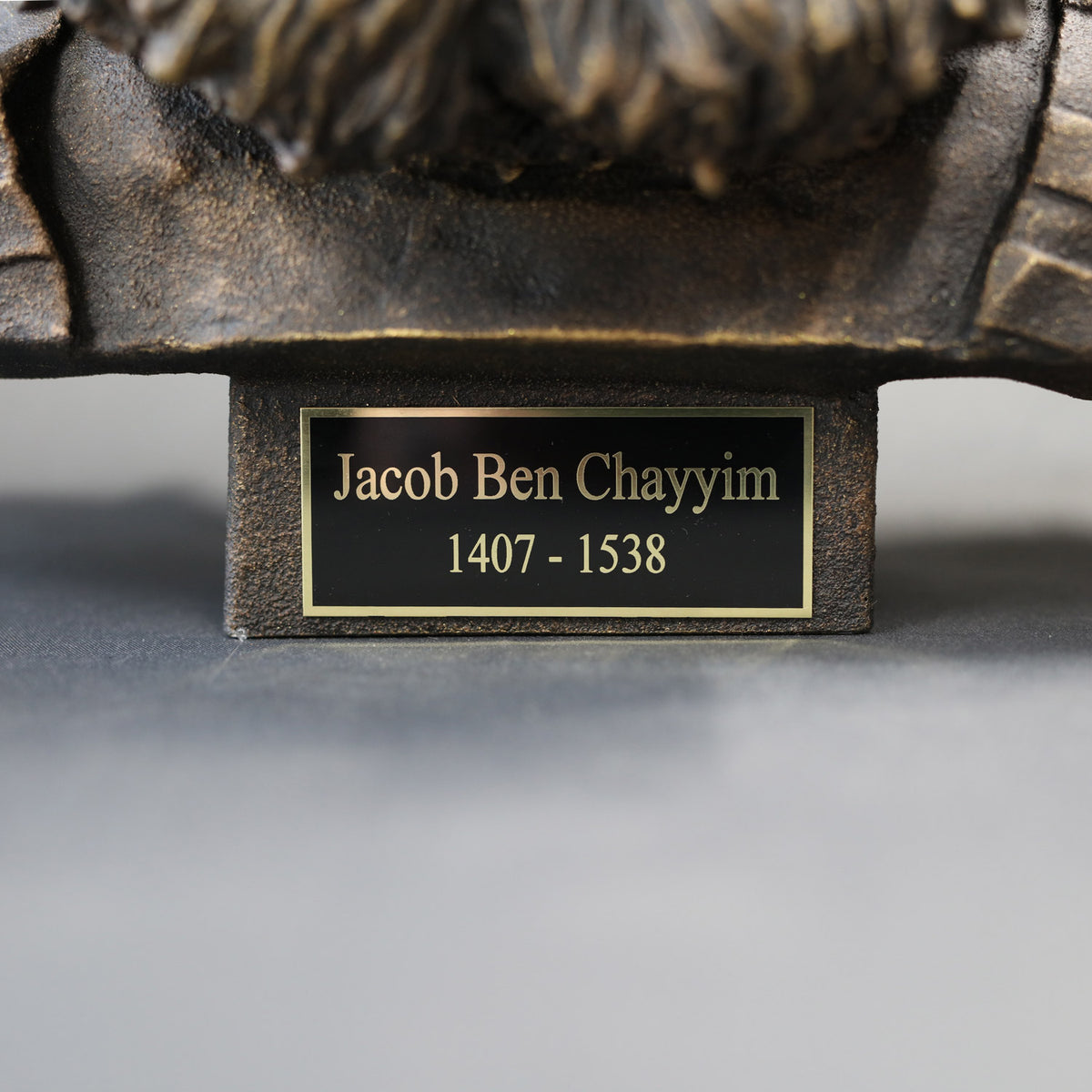 Jacob ben Chayyim - Sculpture