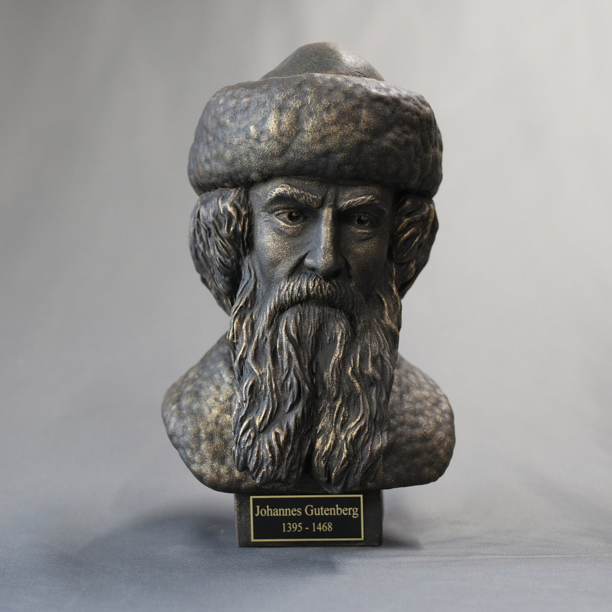 Johannes Gutenberg - Sculpture