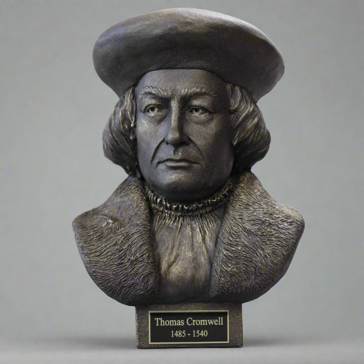 Thomas Cromwell - Sculpture