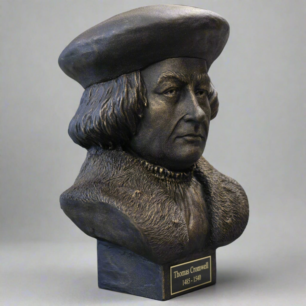 Thomas Cromwell - Sculpture