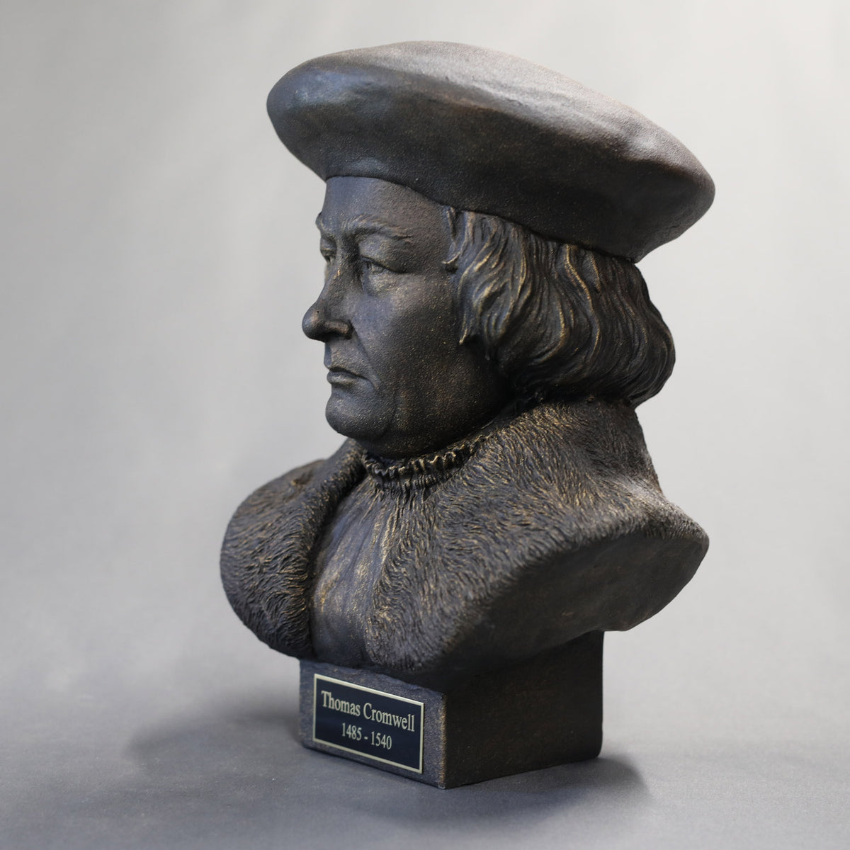 Thomas Cromwell - Sculpture