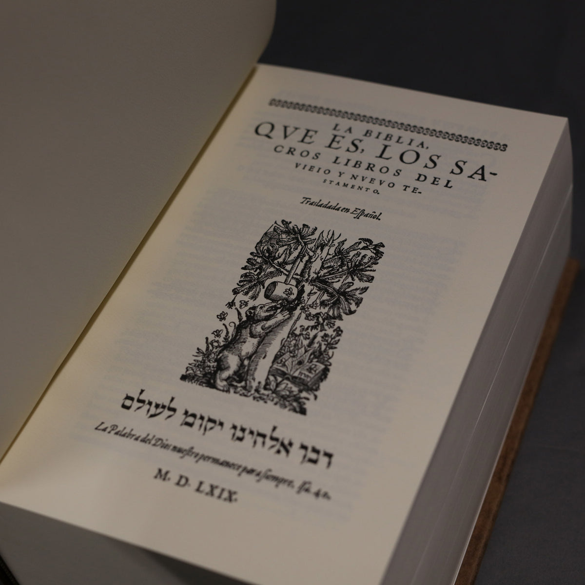 1569 La Biblia Del Oso Facsimile